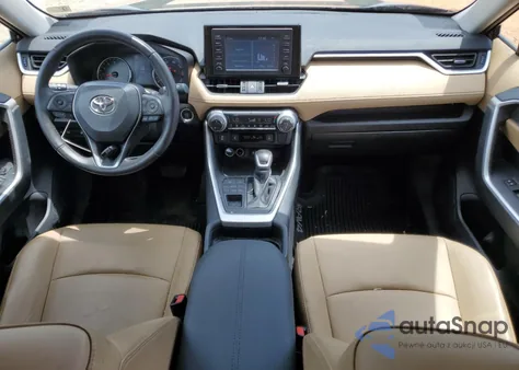 2019 Toyota Rav4 Xle Premium z USA, uszkodzony, nr VIN 2T3A1RFV0KW067639